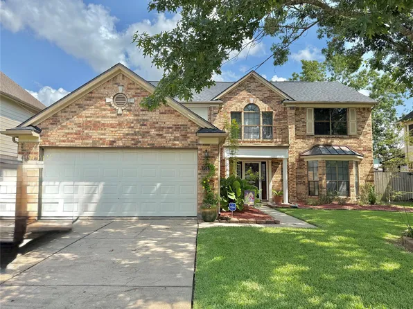 7019 Little Redwood Dr, Pasadena, TX 77505