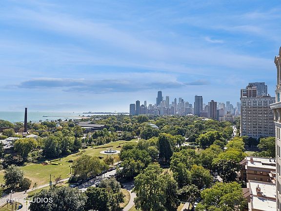 5th image of 2314 N Lincoln Park W #15