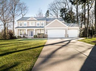 13562 Ravine View Dr, Grand Haven, MI 49417