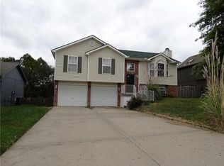 5720 N Mercier St, Kansas City, MO 64118
