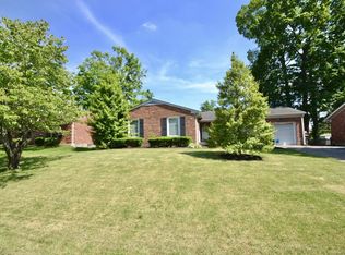 1908 Janlyn Rd, Jeffersontown, KY 40299