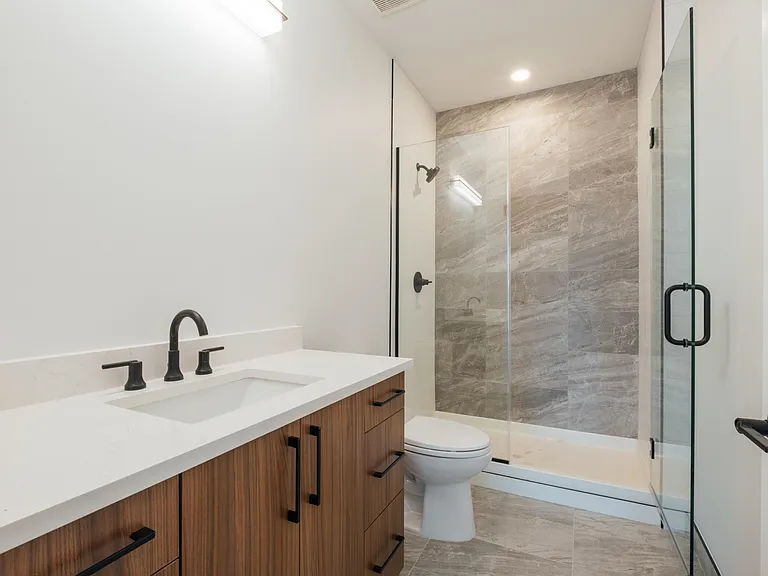 67 Dr Martin L King Blvd #103 — Photo 12
