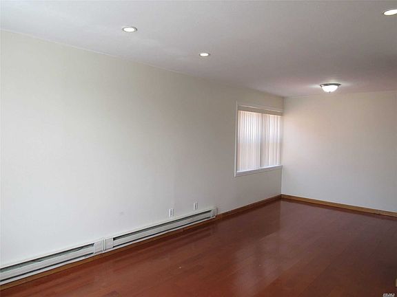 4th image of 40-27 216th St Floor 2