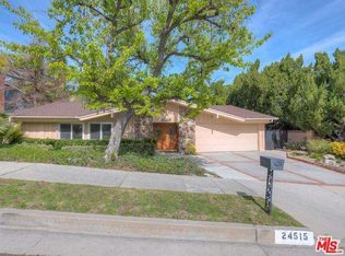 24515 Eilat St, Woodland Hills, CA 91367