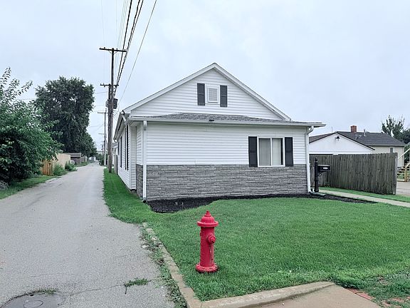 2nd image of 828 Tonti St