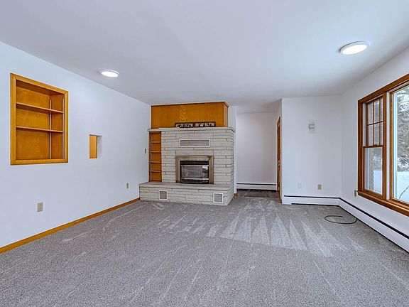 5th image of N9906 Kings Rd