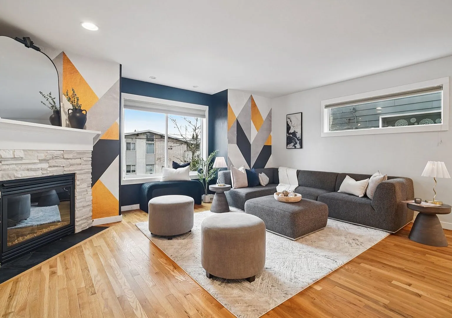 Stylish 3-Bed, 2.5 bath Townhome in Greenwood — Photo 1