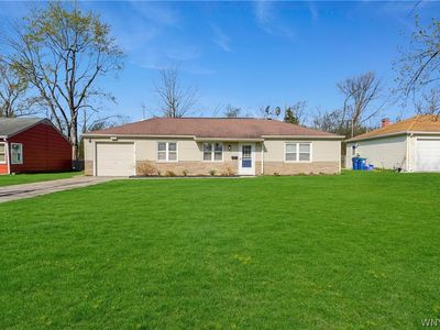468 Campus Dr, Amherst, NY, 14226