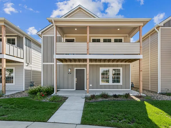 405 E Douglas Ave, Andover, KS 67002