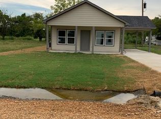 1030 Chesnut Ln, Cooper, TX 75432