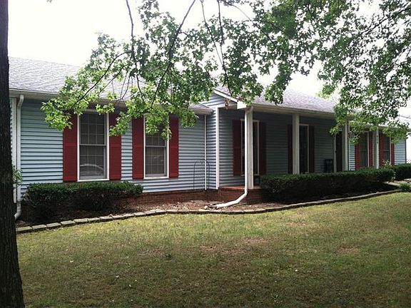 2nd image of 929 Cherrywood Dr