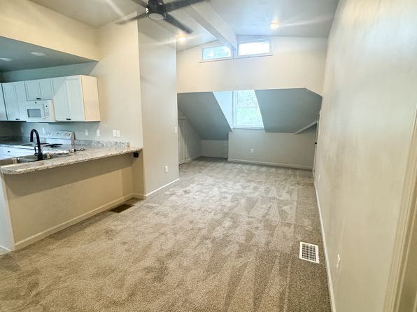 202 W Madison Ave #2