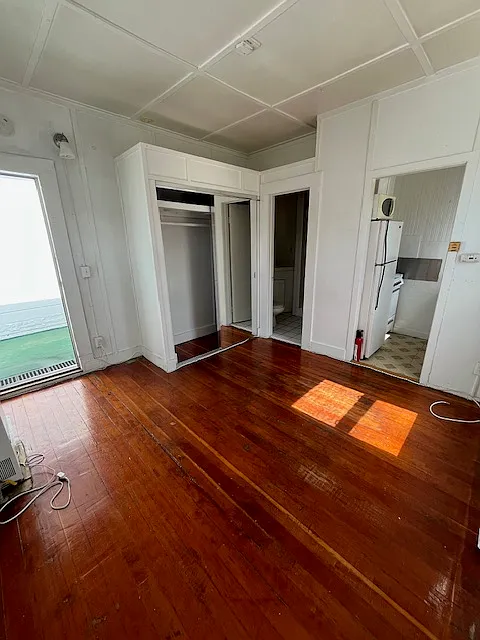 Studio, $1,800 — Photo 2