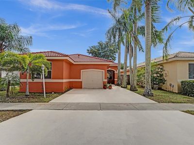 16136 SW 68th St, Miami, FL, 33193