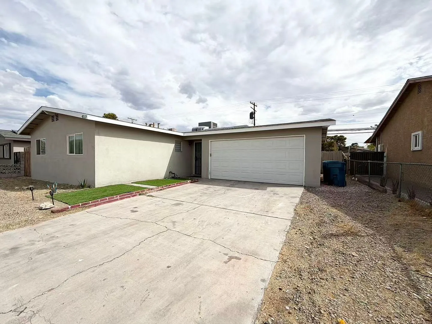 Beautifully remodeled 3-bedroom, 2-bathroom home — Photo 2
