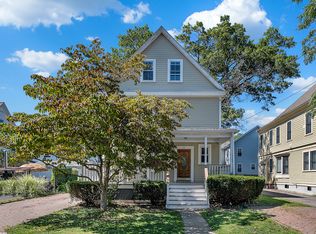 13 Weir St, Newton, MA 02466