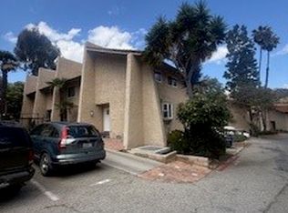 82 Avalon Terrace Rd, Avalon, CA 90704