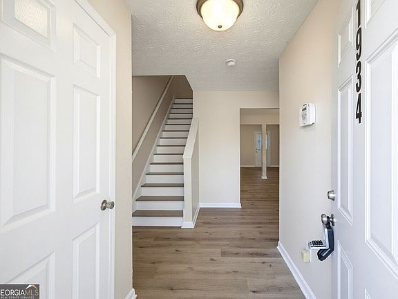 2nd image of 1934 Grove Way