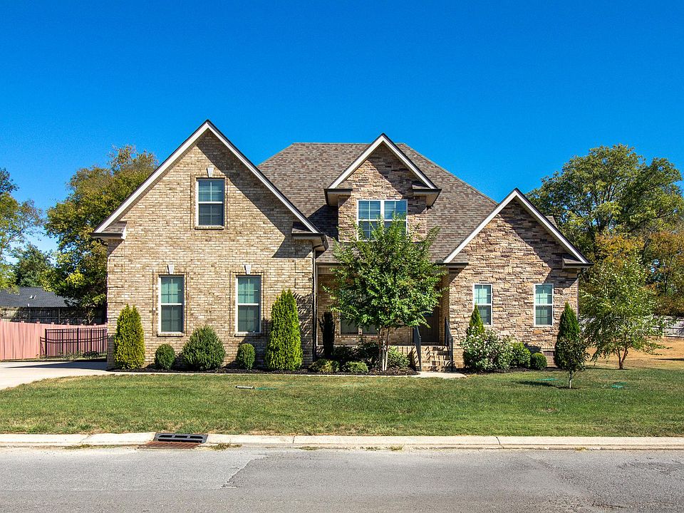 1st image of 5228 Honeybee Dr