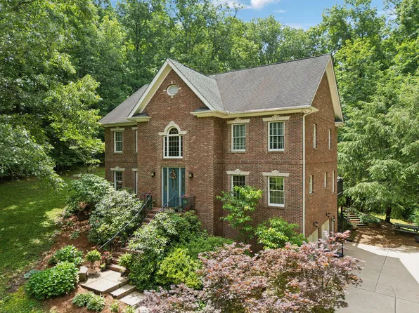 8421 Poplar Creek Rd, Nashville, TN 37221