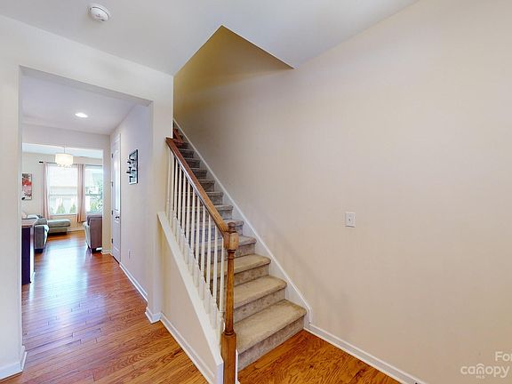 2nd image of 7312 Dulnian Way