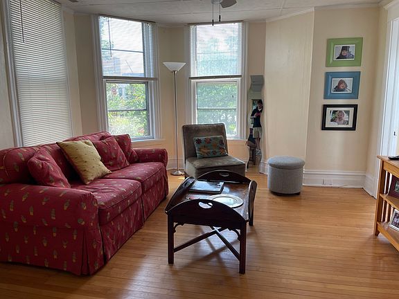 5th image of 4032 N Wolcott Ave #2F