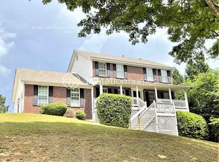 635 Madison Chase Dr, Lawrenceville, GA 30045