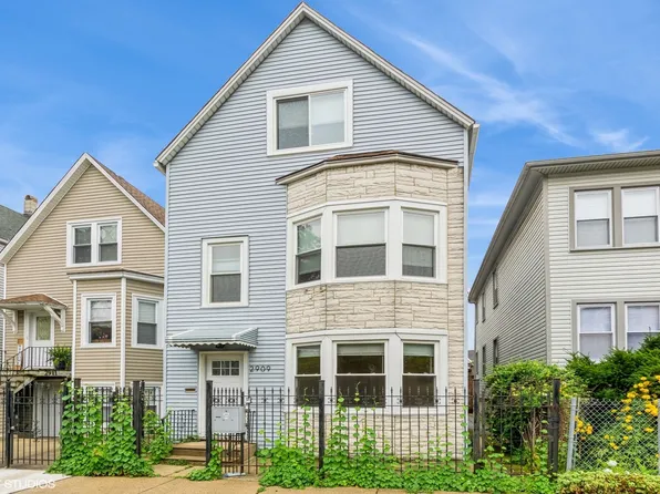 2909 N Ridgeway Ave, Chicago, IL 60618