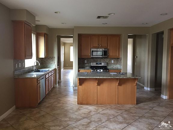 4th image of 80077 Durwent Dr