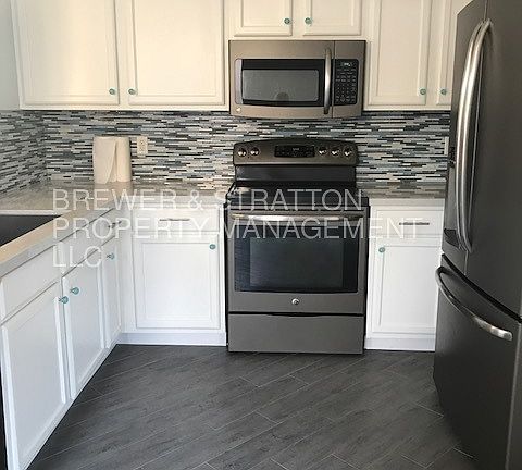2nd image of 3413 E Dennisport Ave