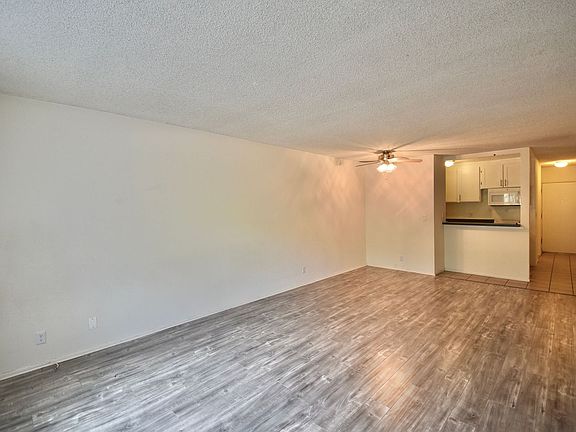 4th image of 12255 Burbank Blvd APT 115