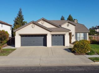 3371 Carson Ave, Clovis, CA 93611