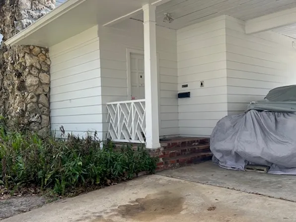 344 E Pennsylvania Ave #A, Deland, FL 32724