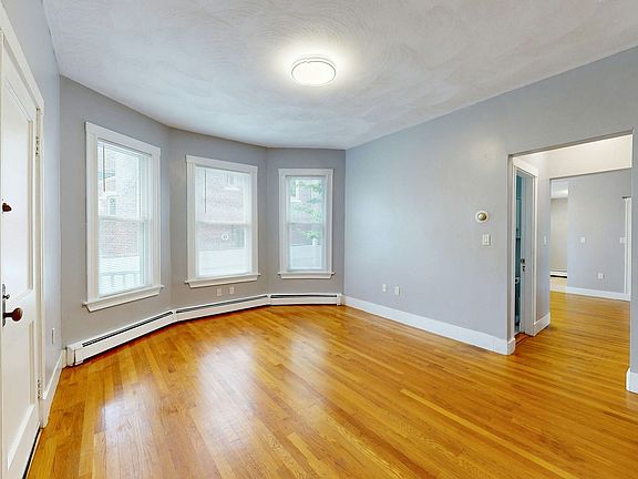 4th image of 12-12 Spring St #2