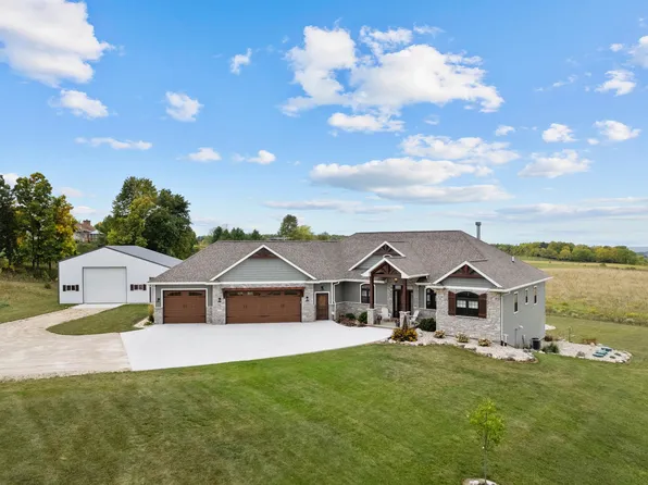 N4727 Moehrke Rd, Chilton, WI 53014