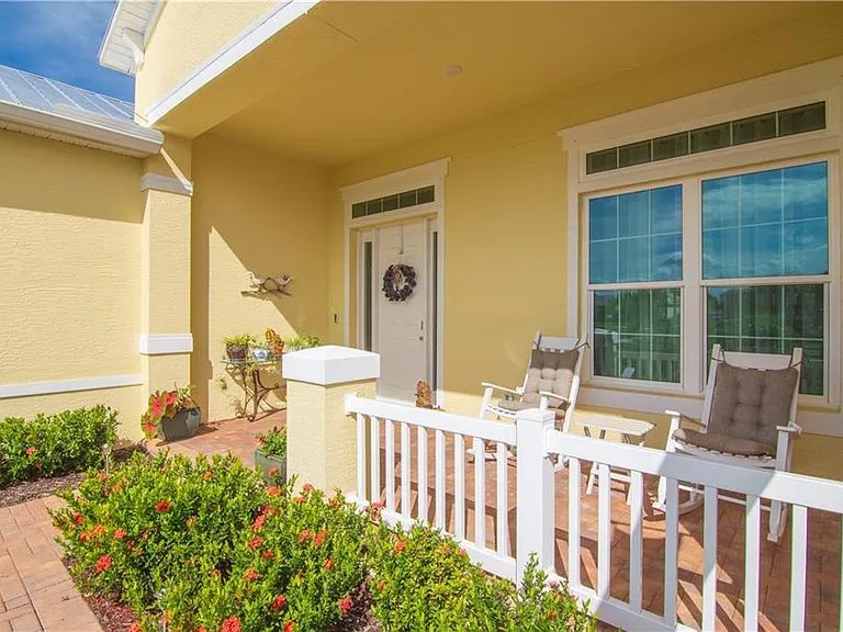 6400 Nevis Ct — Photo 3