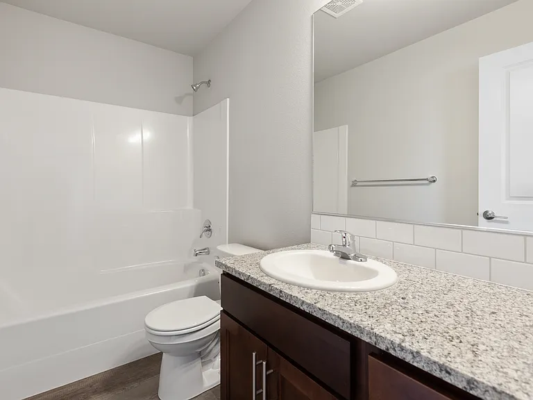 8315 N Phoebe Ct — Photo 10