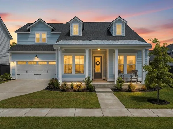 124 Archdale St, Summerville, SC 29486