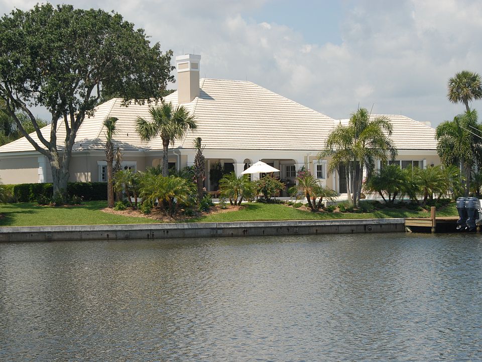 1st image of 241 Sandpiper Point