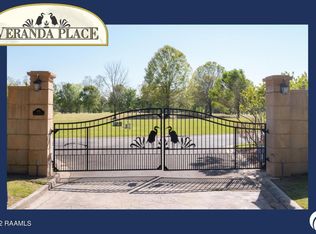128 Wateredge Cir, Carencro, LA 70520