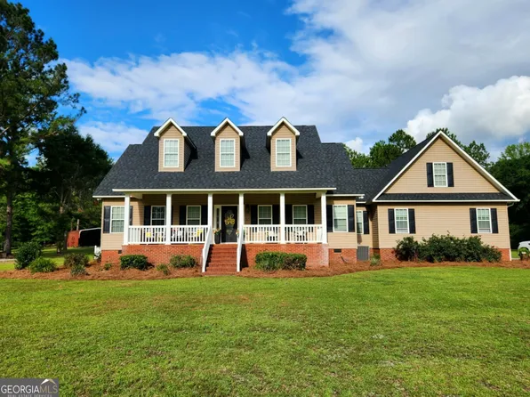 657 Halls Bridge Rd, Swainsboro, GA 30401