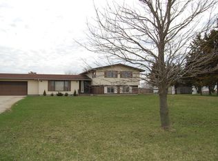 790 Eldamain Rd, Plano, IL 60545