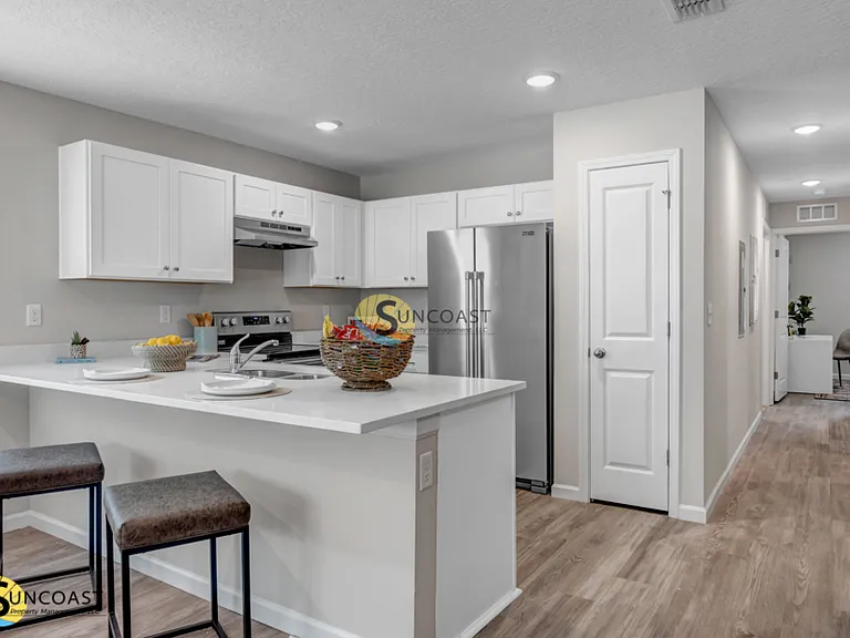 6457 Breezy Oaks Way #201 — Photo 8