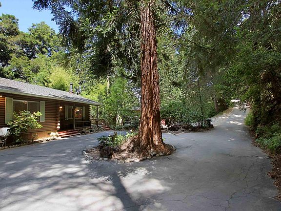 3rd image of 126 Fairmount Dr