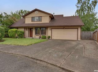 4872 Kewanna Ct NE, Salem, OR 97305
