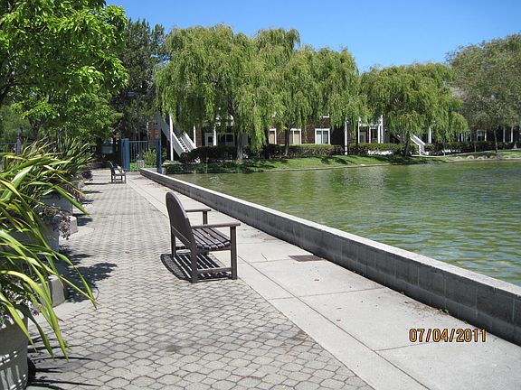 5th image of 121 Marina Lakes Dr #121