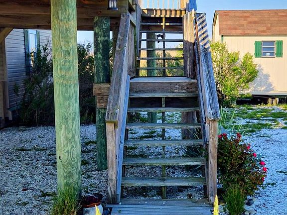 5th image of 167 Cove Rd