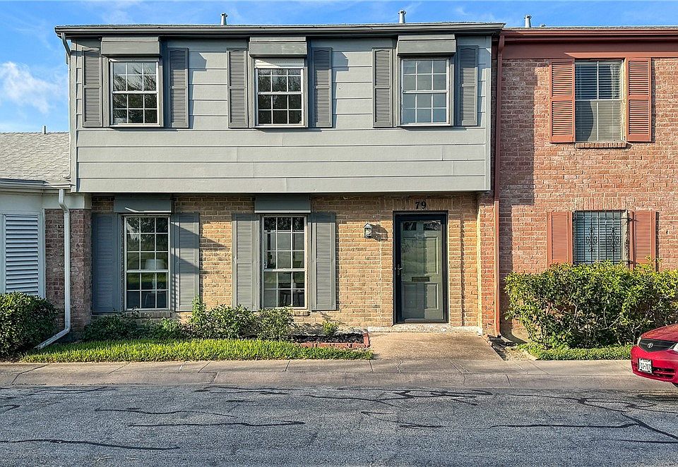 1st image of 79 Townhouse