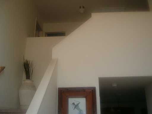 4th image of 6 Chelsea Ln