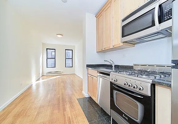 4th image of 287 Mott St #S3